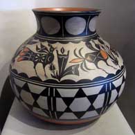 Polychrome jar