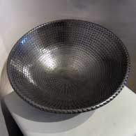 Polished and textured black bowl