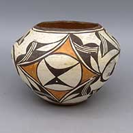 Polychrome jar with geometric design
 by Unknown of Acoma