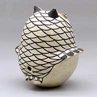 A small polychrome owl effigy, click or tap to see a larger version