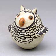 A classic polychrome owl figure
 by Anita Lowden of Acoma