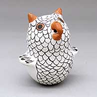 A classic polychrome owl figure
 by Dolores Lewis of Acoma