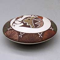 A polychrome seed pot decorated above the shoulder with a cloudeater, fish, fineline and geometric design, click or tap to see a larger version